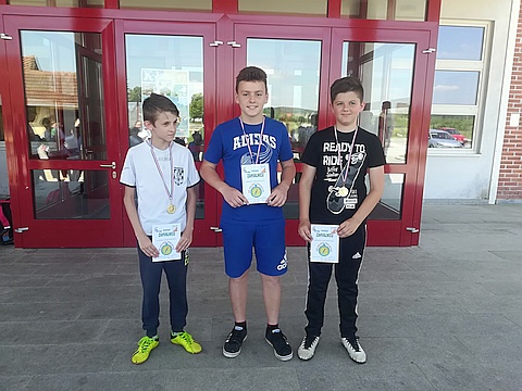 OŠ VT M12 OŠ VT Ž12